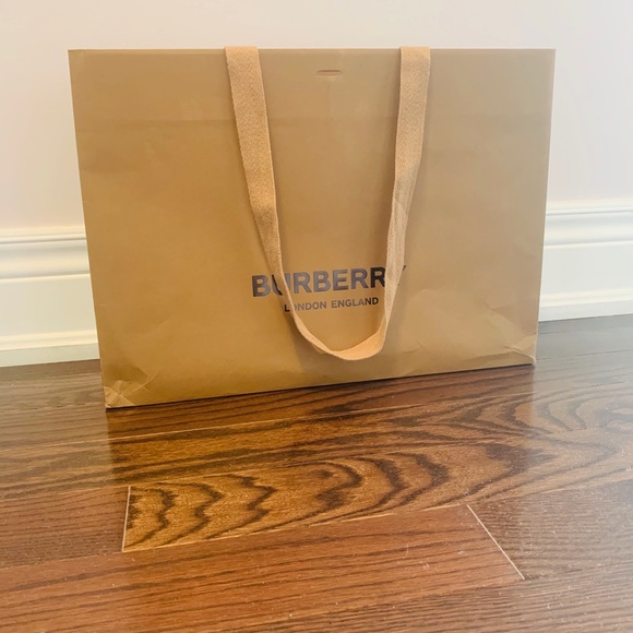 Burberry shopping bag - Picture 3 of 8